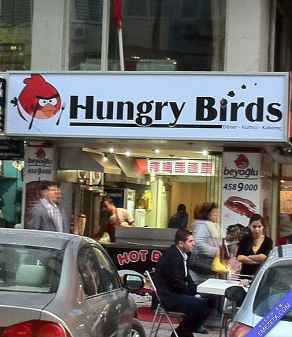 Carteles desconcertantes: Hungry birds
