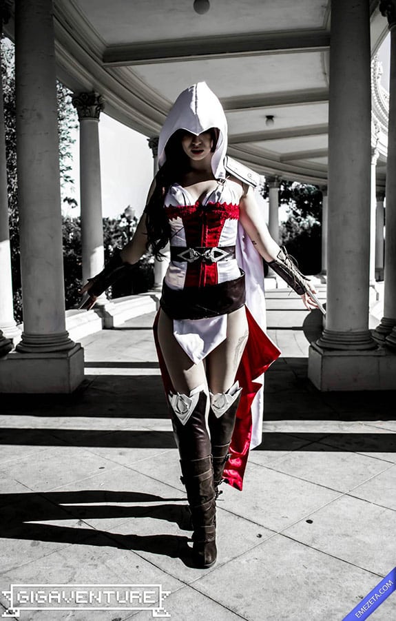 Cosplay: Female Assassin Creed