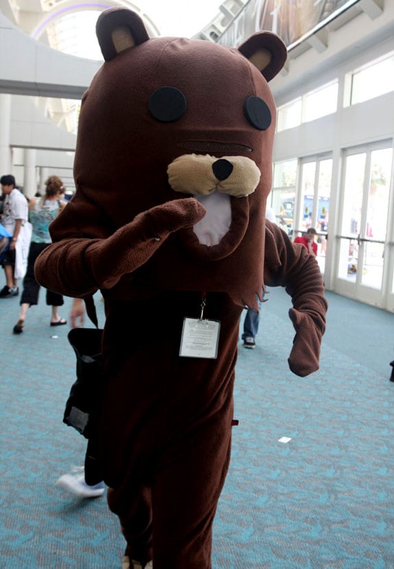 Cosplay: Pedobear (Comic Con 2009)